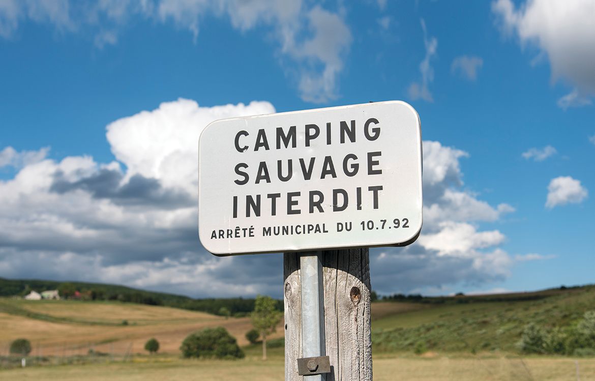 Camping sauvage en France : voici l'amende que vous risquez si vous ne  respectez pas les règles