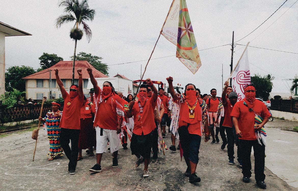 Mobilisation de la jeunesse autochtone de Guyane contre le projet de méga-mine de la Montagne d’or, 2017.