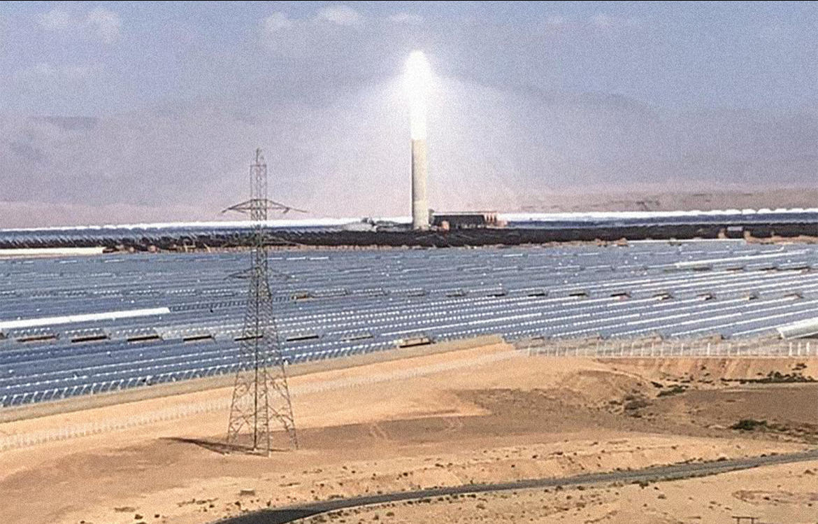 Complexe solaire Noor à Ouarzazate, Maroc. 